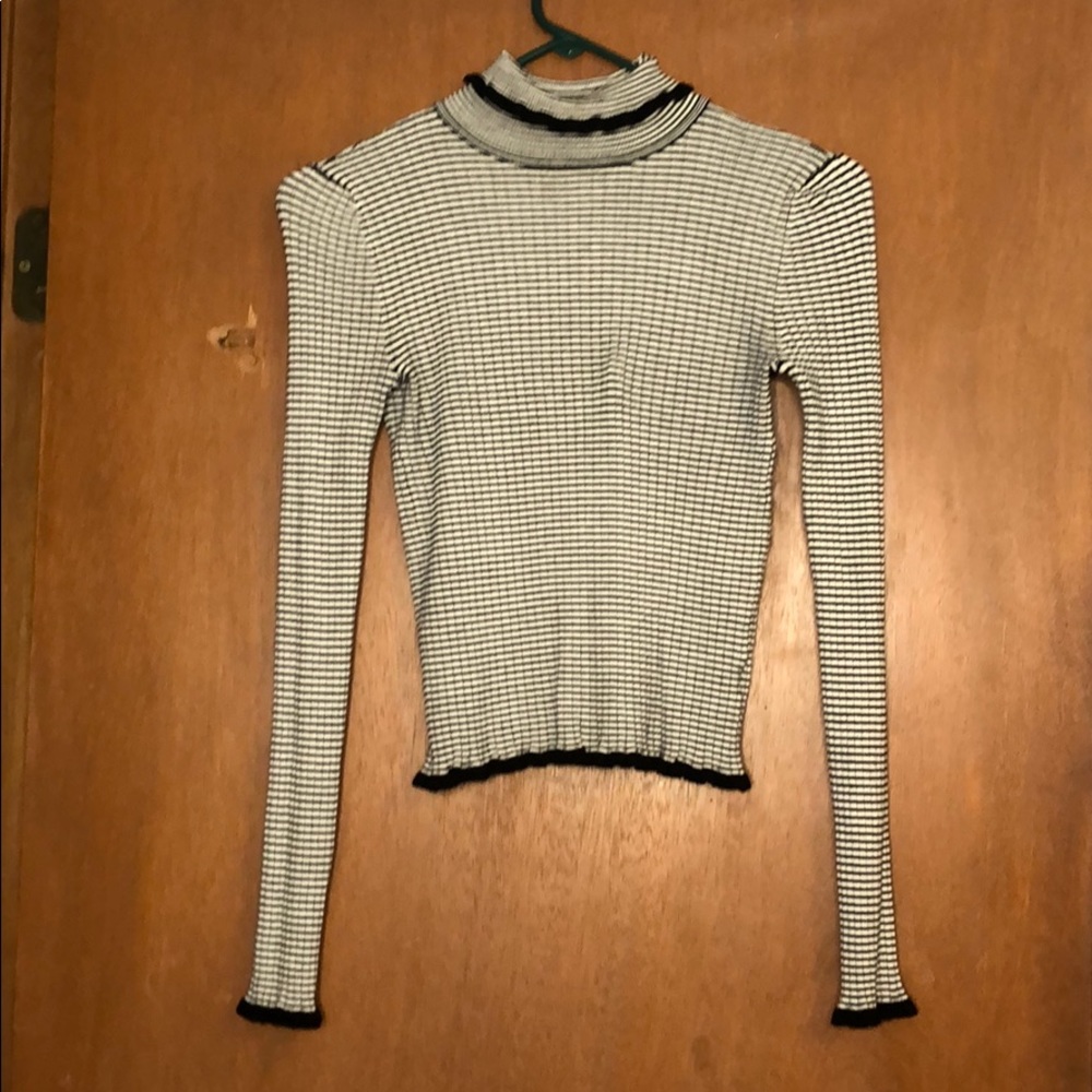 STRIPPED CROP!